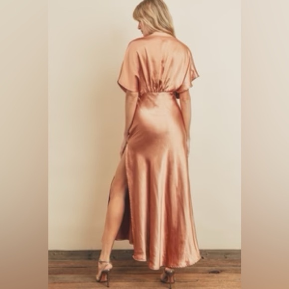 Dress Forum Reflection Blouson Dress in Golden Sand/Orange, Satin Maxi, Large - Picture 2 of 14